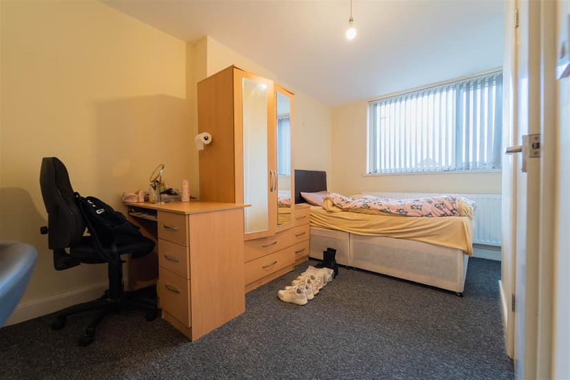 39, Dawlish Road - Image 3