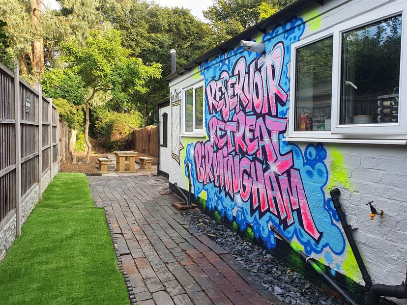 4, Reservoir Retreat - Image 2