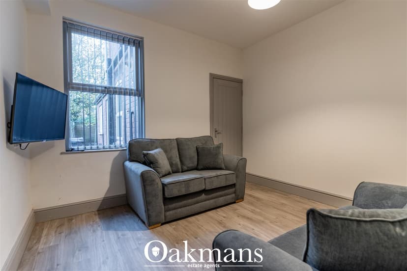 110, Frances Road - Image 18