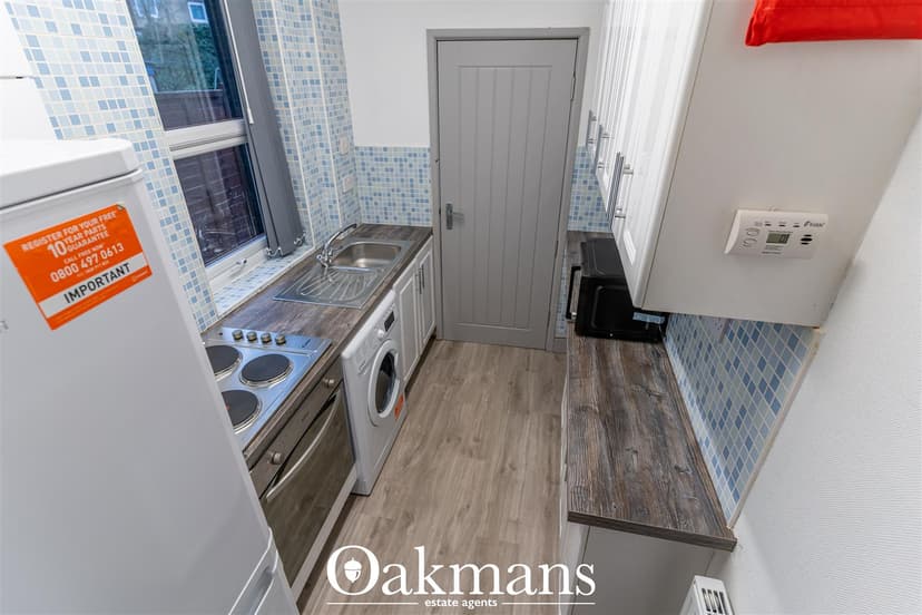 110, Frances Road - Image 15