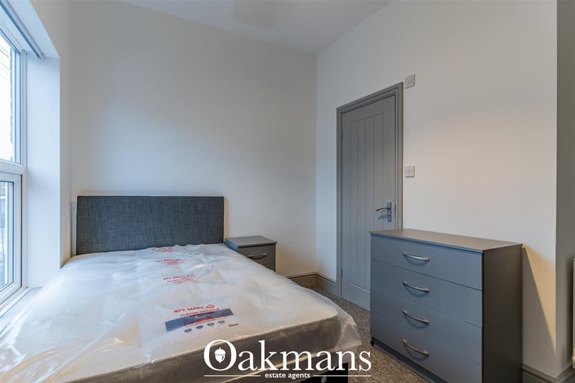 110, Frances Road - Image 9