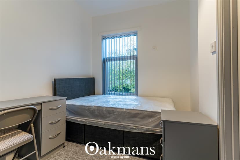 110, Frances Road - Image 7