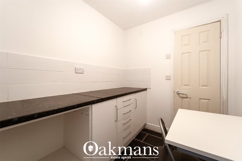 5, Croydon Road - Image 14