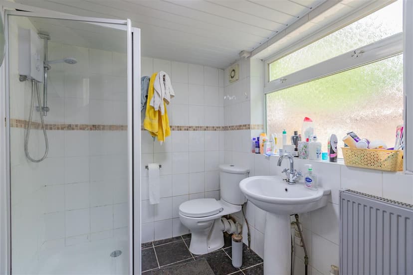 201, Heeley Road - Image 3