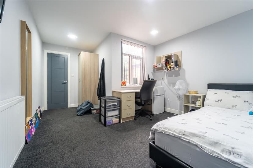 3, Dawlish Road - Image 10