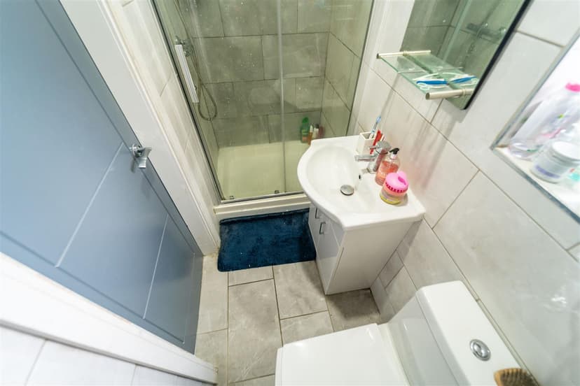 3, Dawlish Road - Image 7