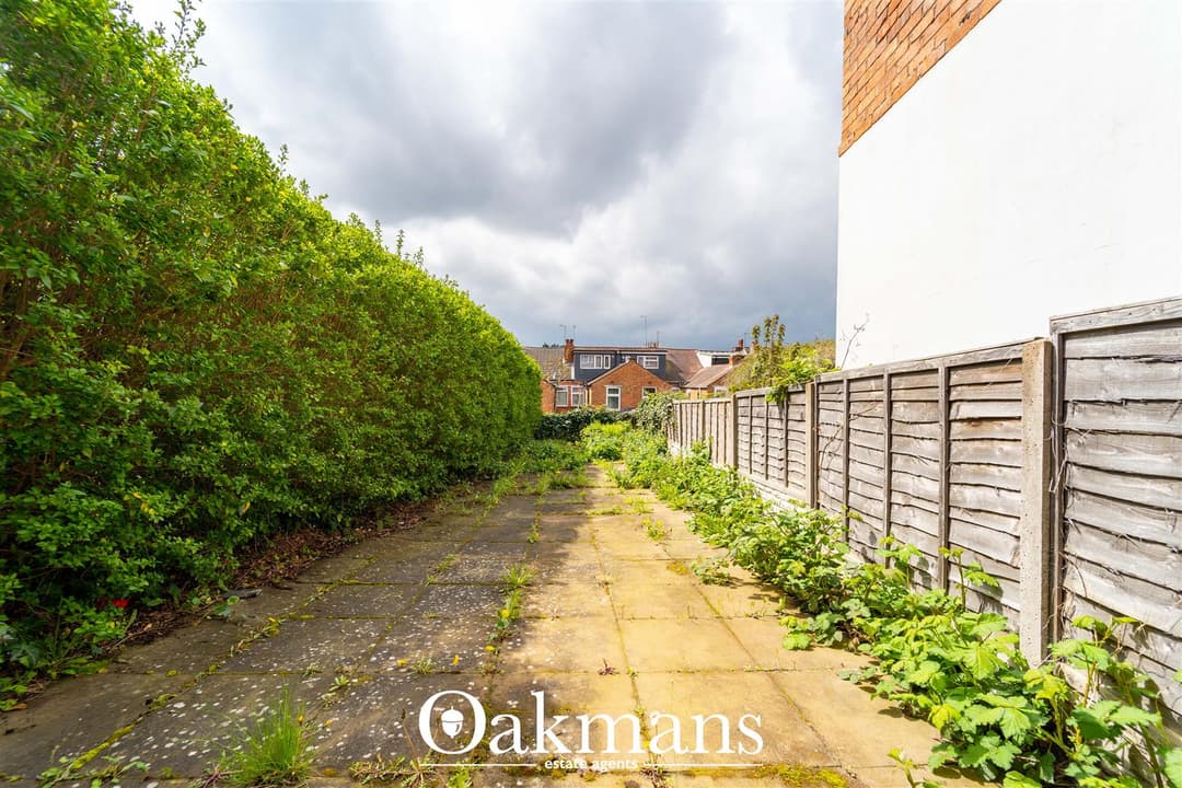30, Rookery Road