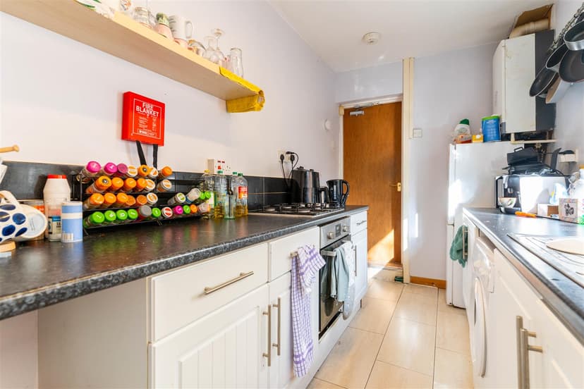 7, Exeter Road - Image 10