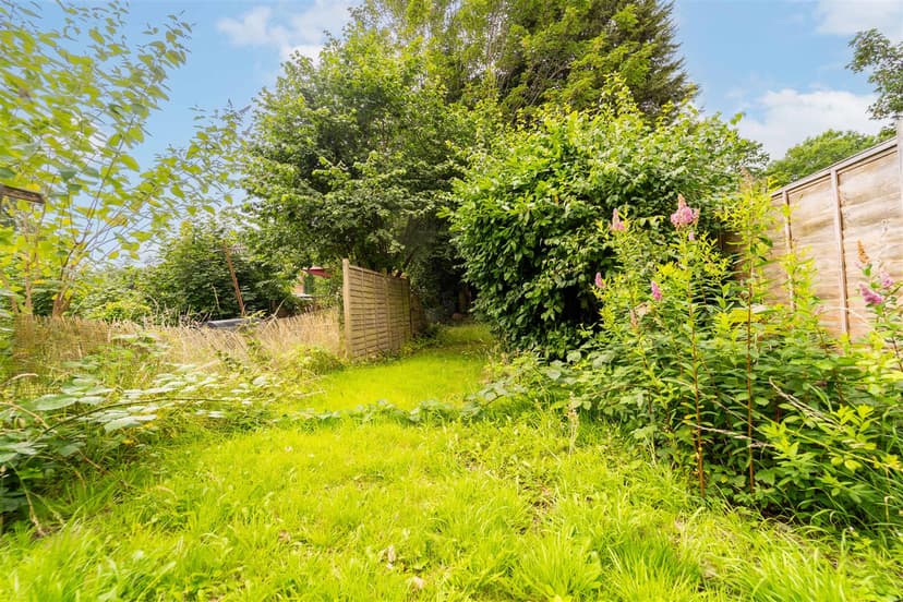 6, Umberslade Road - Image 3