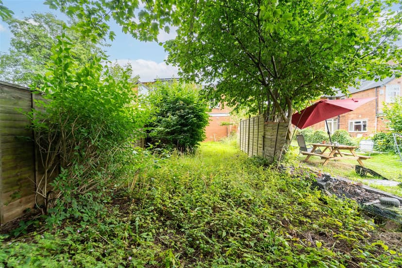 6, Umberslade Road - Image 2