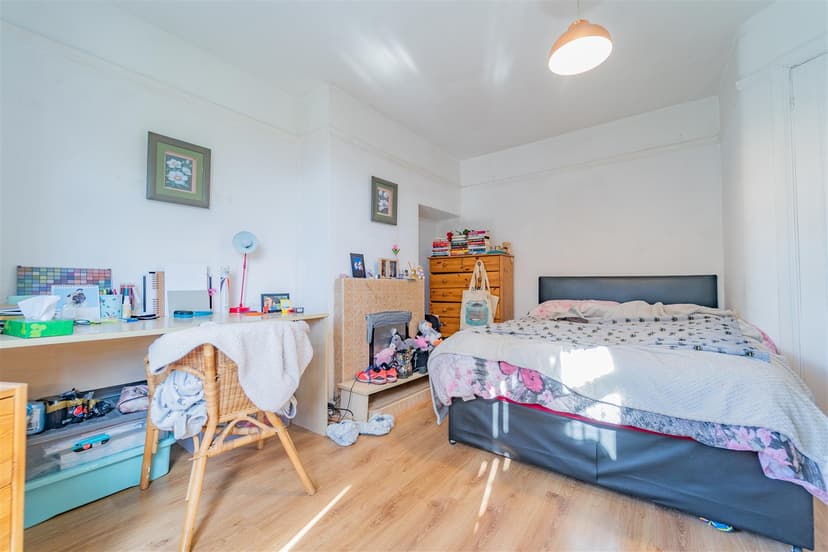 37, Quinton Road - Image 8