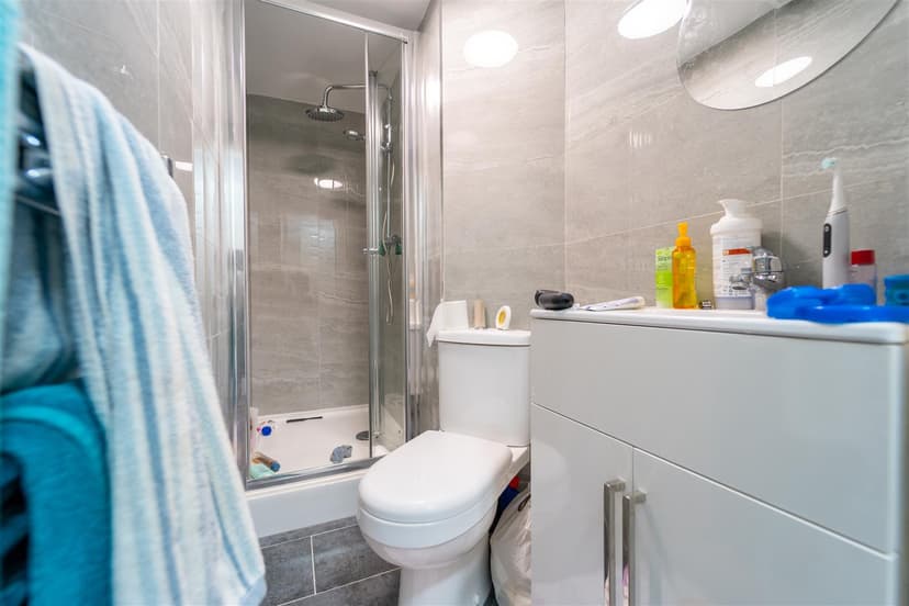 131, Dawlish Road - Image 10