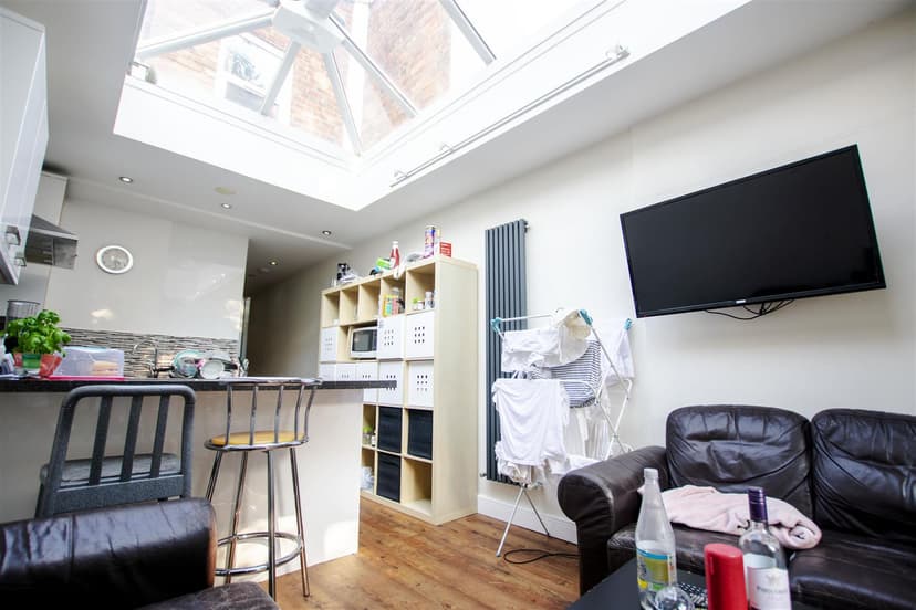 336, Tiverton Road - Image 12