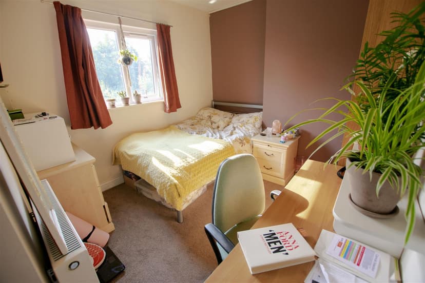 336, Tiverton Road - Image 8