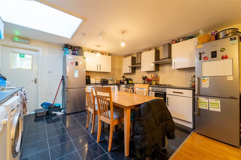 92, Alton Road - Image 22