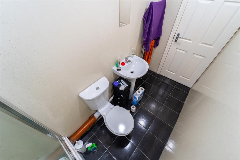 92, Alton Road - Image 14