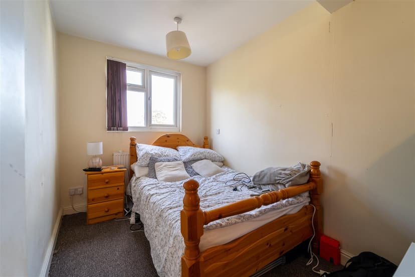 92, Alton Road - Image 13