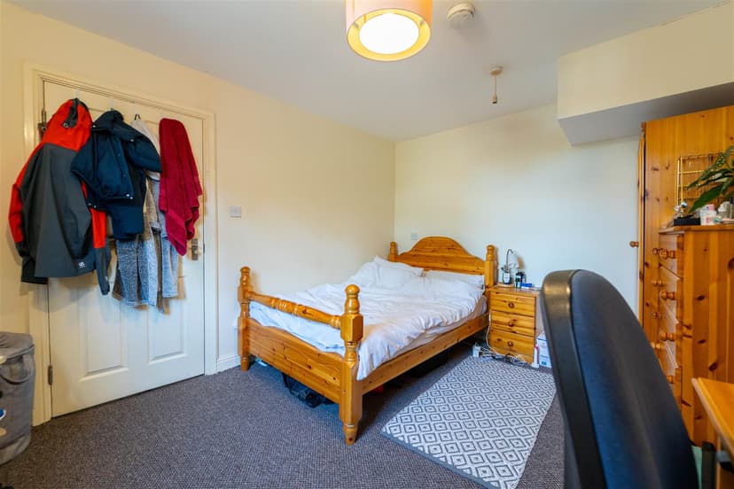 92, Alton Road - Image 6