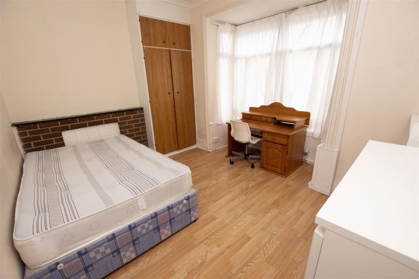 223, Harborne Lane - Image 6