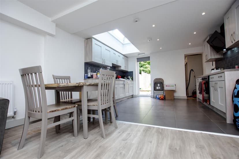 113, Teignmouth Road - Image 10