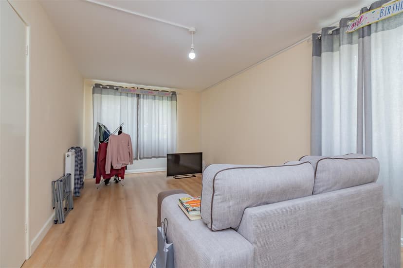 33, Bullace Croft - Image 10