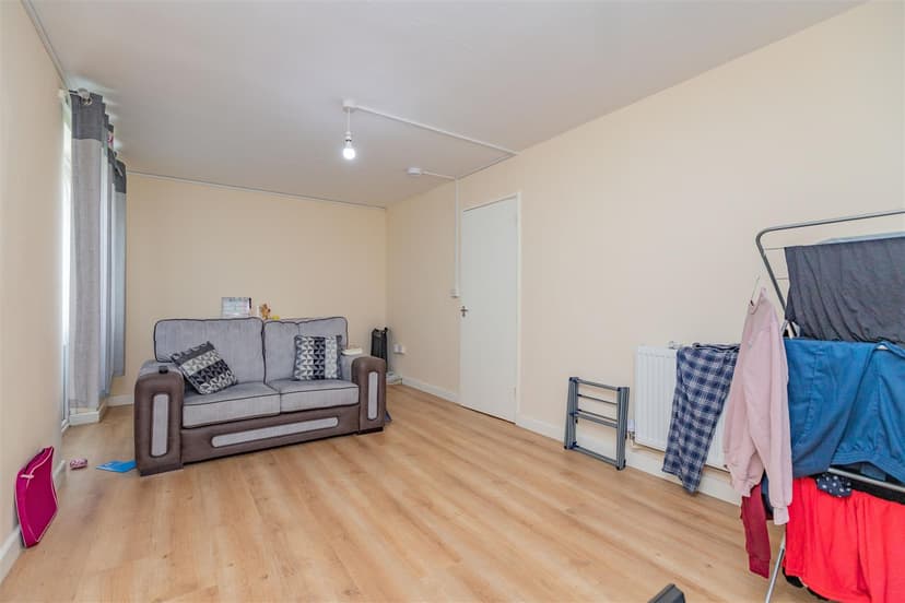 33, Bullace Croft - Image 9