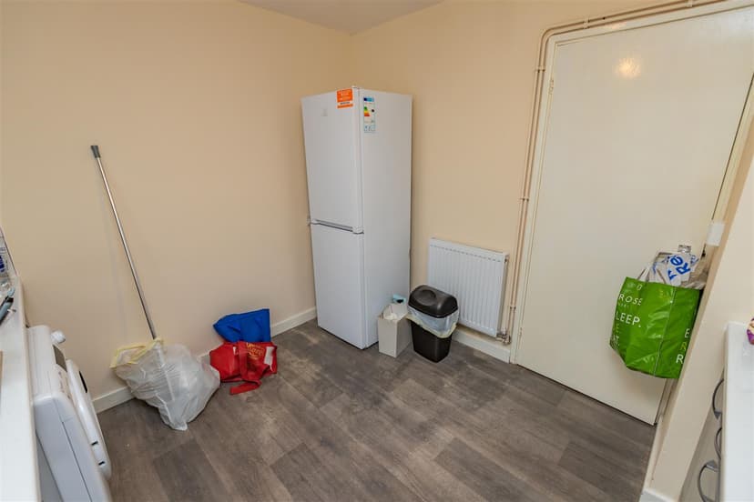 33, Bullace Croft - Image 7