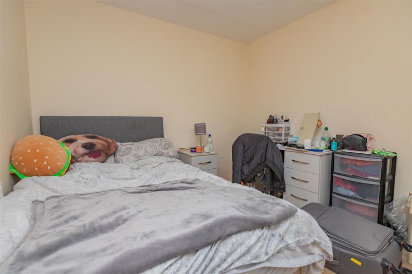 33, Bullace Croft - Image 5