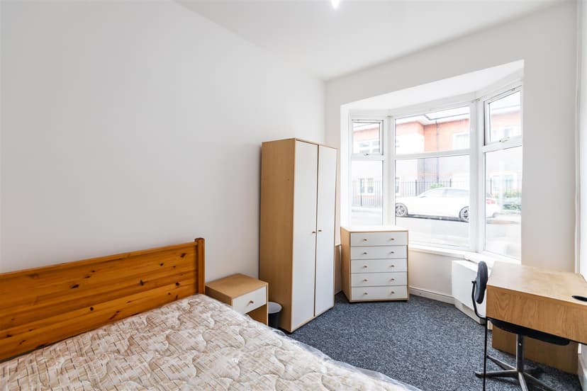 82, Dale Road - Image 8