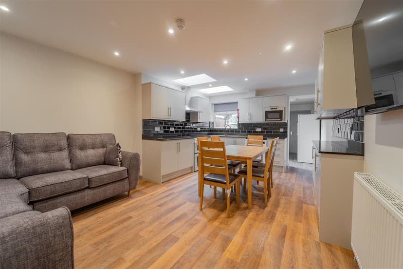 21, Teignmouth Road - Image 16