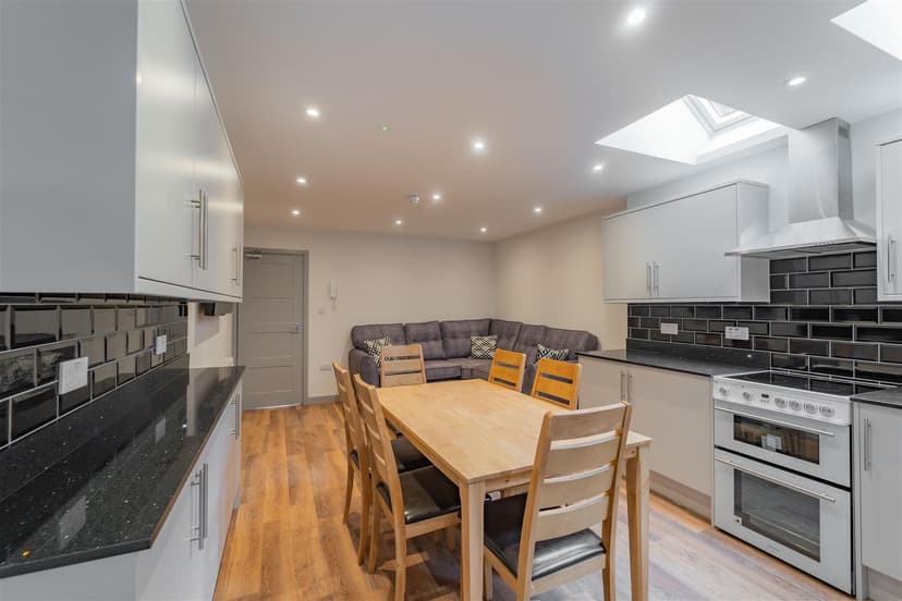 21, Teignmouth Road - Image 14