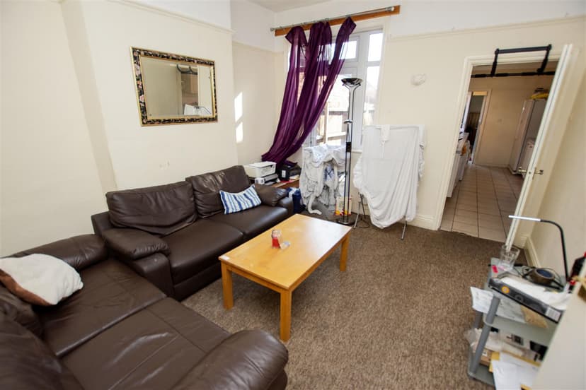 189, Tiverton Road - Image 12