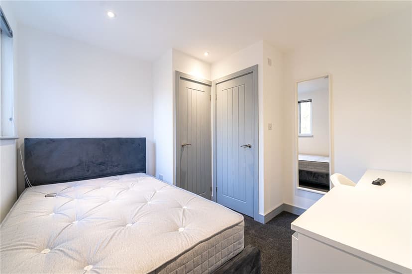 239, Dawlish Road - Image 12