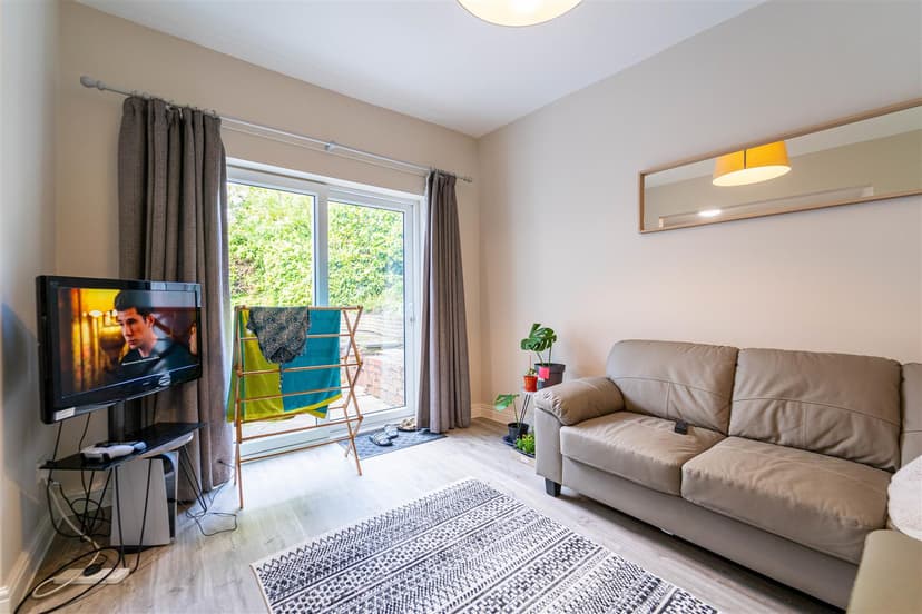 6a, Coronation Road - Image 19