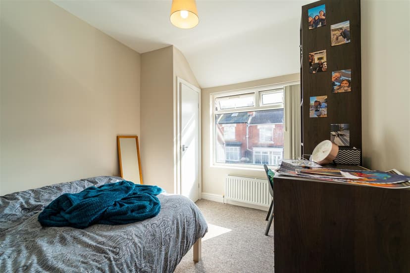 6a, Coronation Road - Image 11