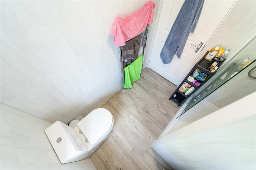 6a, Coronation Road - Image 4