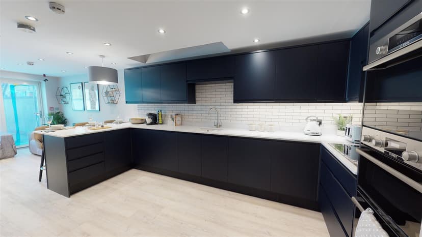 15, Selly Hill Road - Image 2