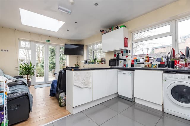 140, Bournbrook Road - Image 14