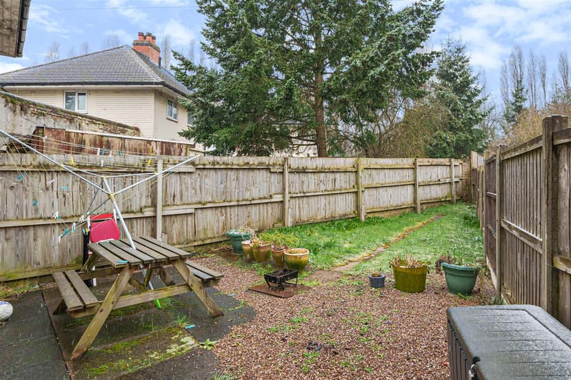 126, Umberslade Road - Image 3