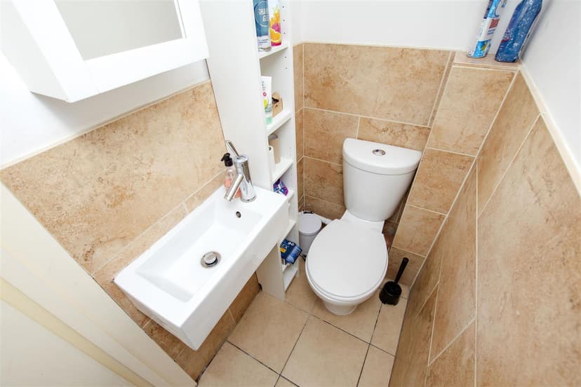 77, Selly Hill Road - Image 2
