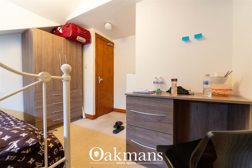 Room 1, Heeley Road - Image 12