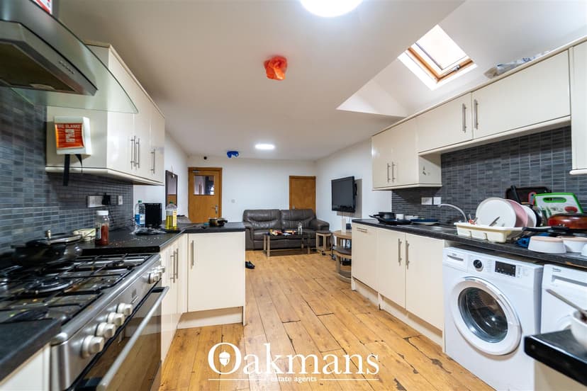 Room 1, Heeley Road - Image 9