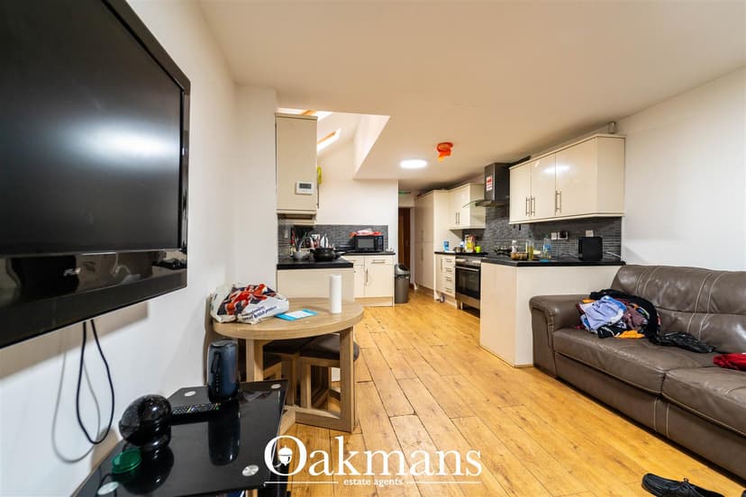 Room 1, Heeley Road - Image 6