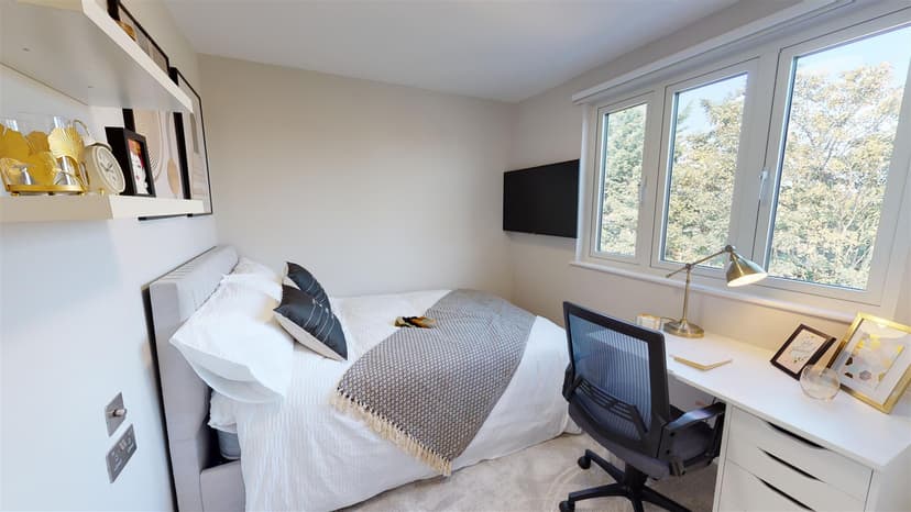 Room 1, Heeley Road - Image 7