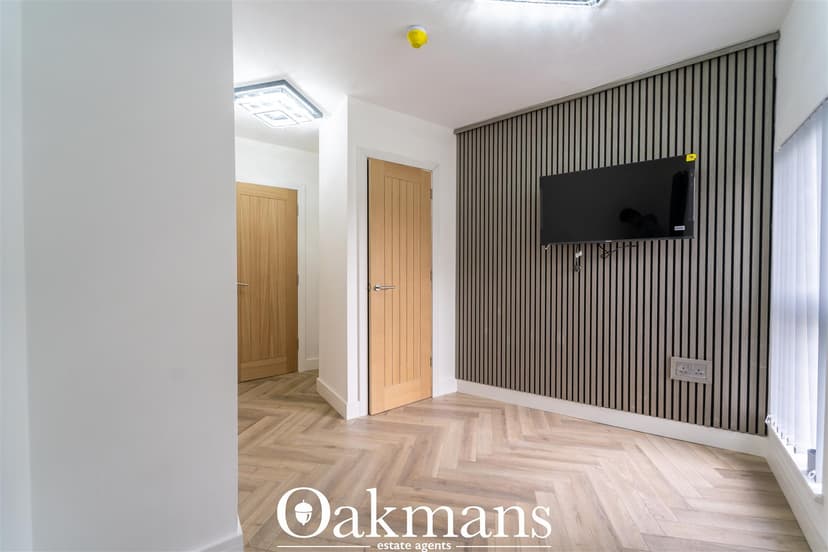 75a, Raddlebarn Road - Image 6