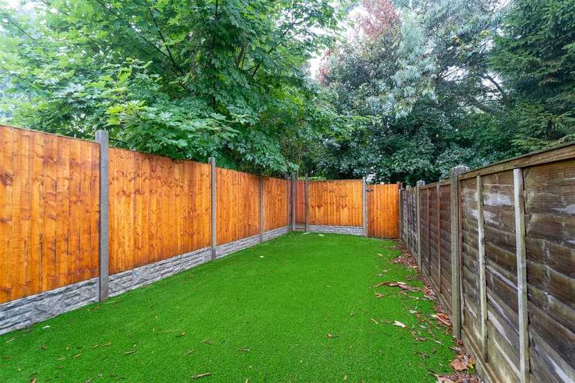 236, Dawlish Road - Image 2