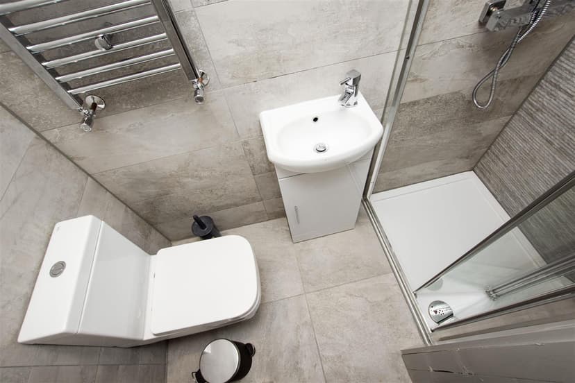 108, Raddlebarn Road - Image 3