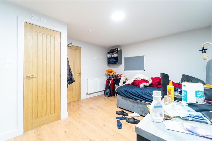 67, Winnie Road - Image 24