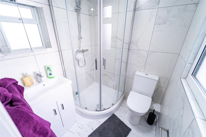 67, Winnie Road - Image 10