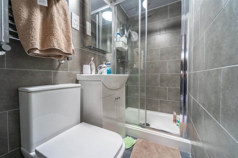 134, Teignmouth Road - Image 9